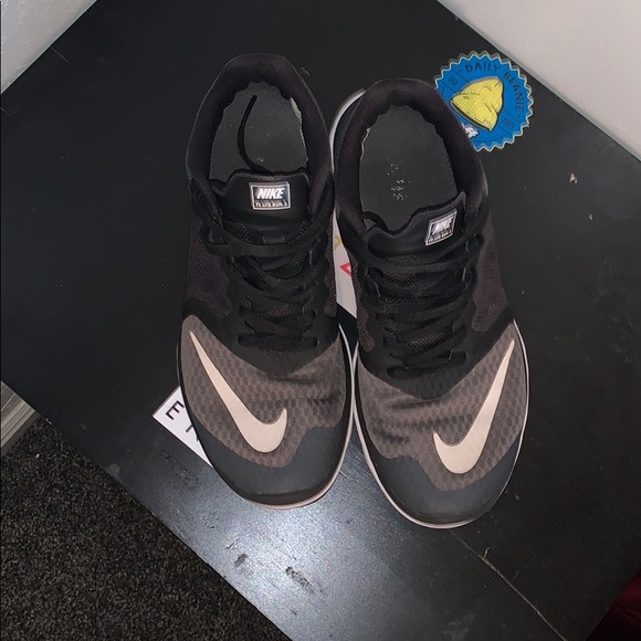 Nike Shoes - Nike FS Lite Run 3 W7.5